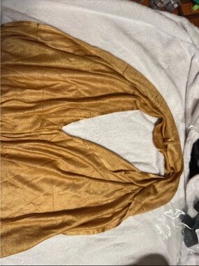 Metallic Gold Knit Top - US Size M
